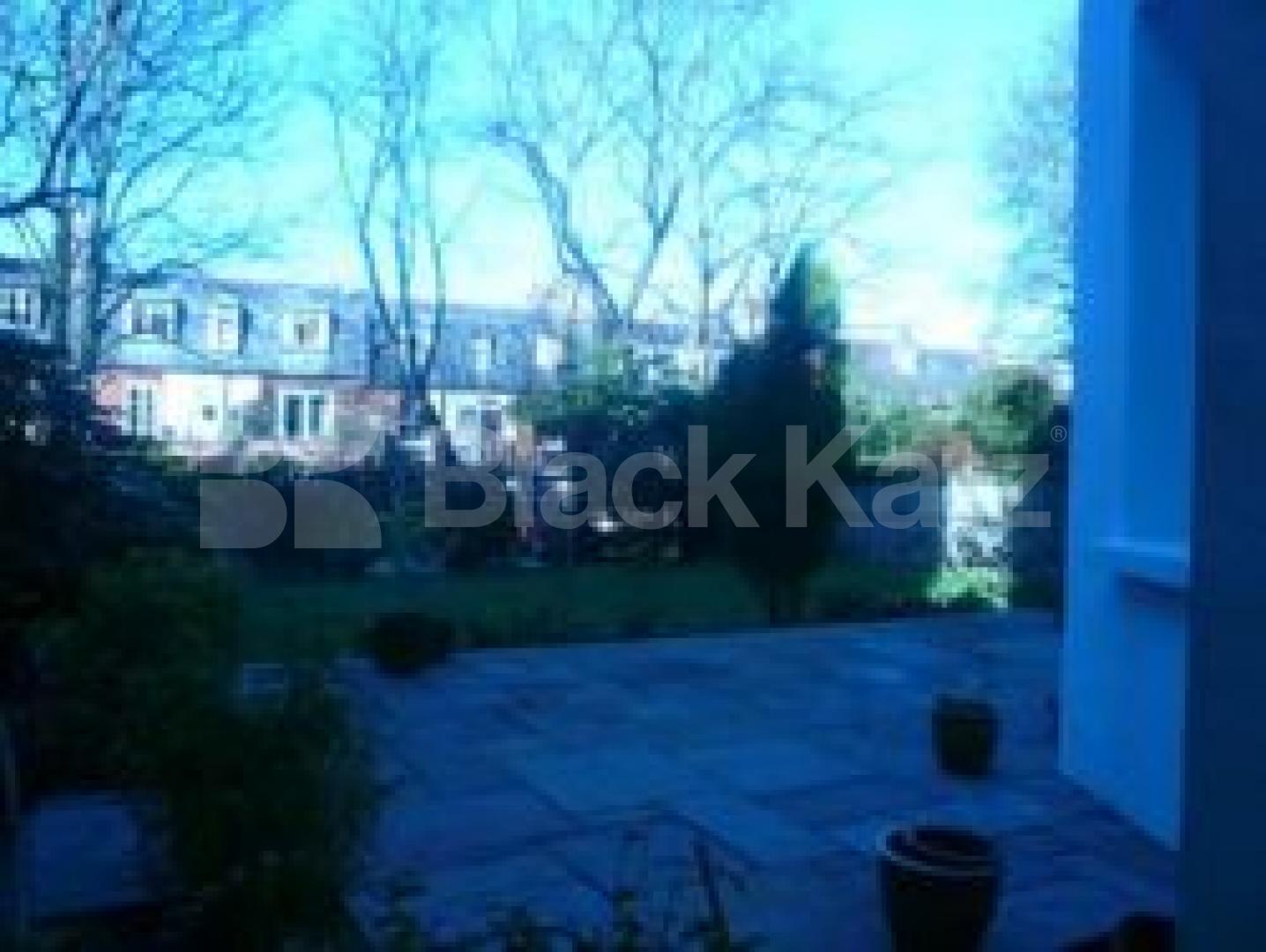 			LET, 1 Bedroom, 1 bath, 1 reception Ground Floor Flat			 Crescent Road, Crouch End